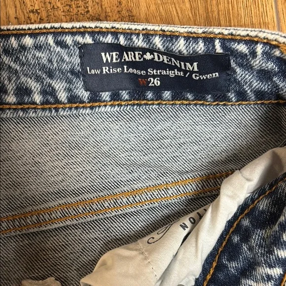 Buffalo David Bitton Light Wash Denim Jeans - Picture 4 of 6